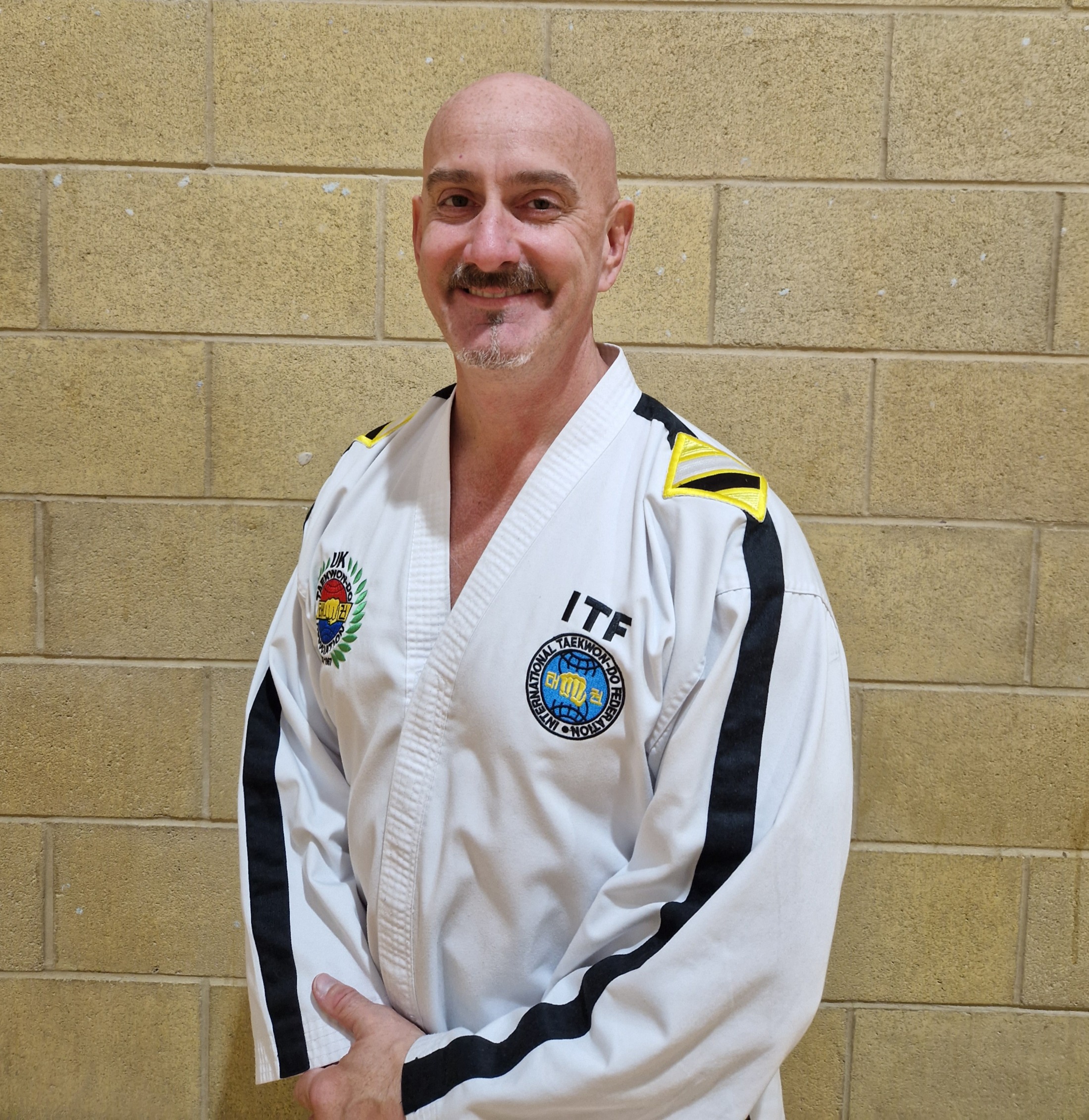 Mr Darren Johns VI